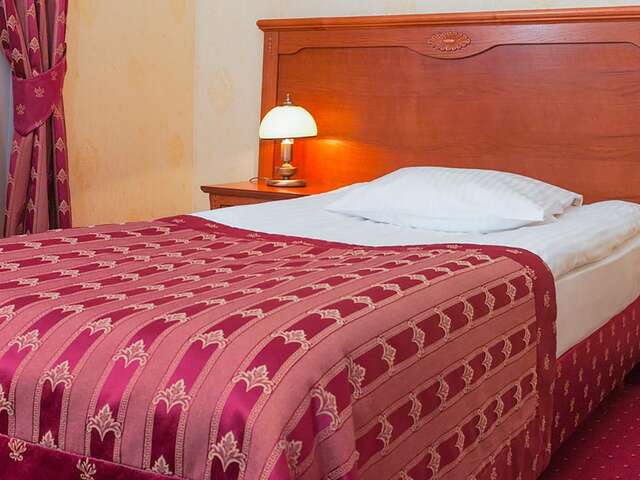 Отель Hotel Korona Сандомир-26